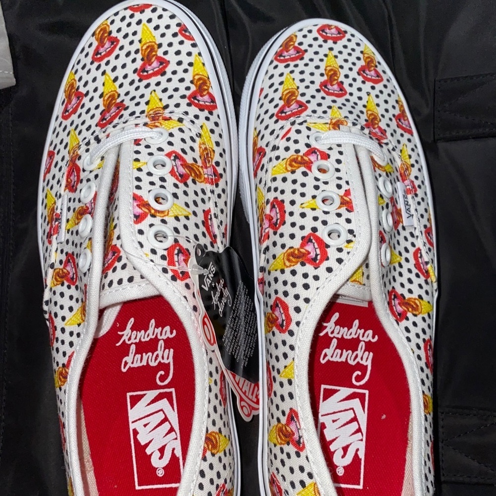Vans authentic Kendra Dandy scream